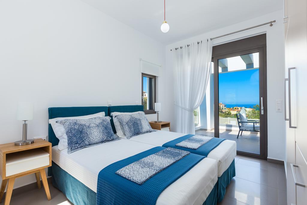 Eolia Iconic Villa, Walking Distance To The Beach, By Thinkvilla Pánormos 外观 照片