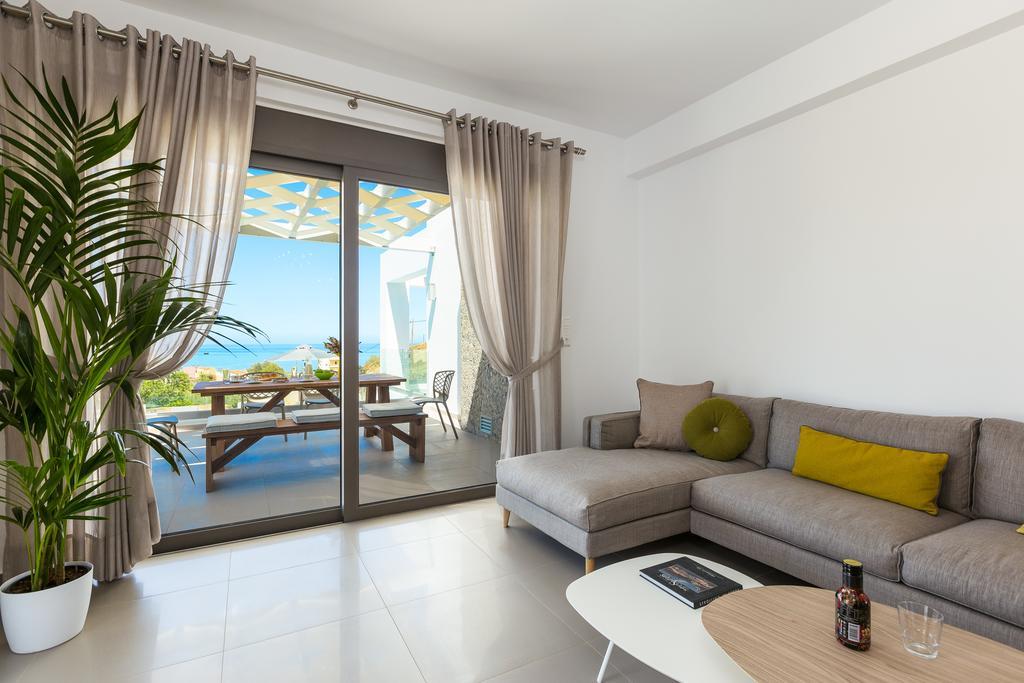 Eolia Iconic Villa, Walking Distance To The Beach, By Thinkvilla Pánormos 外观 照片