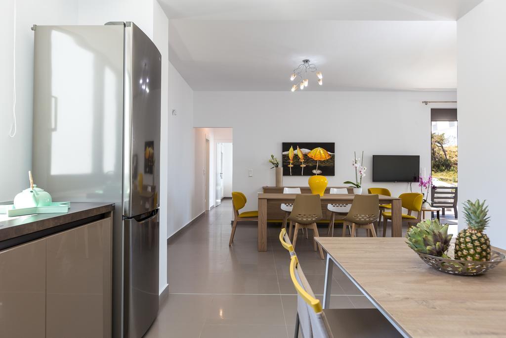 Eolia Iconic Villa, Walking Distance To The Beach, By Thinkvilla Pánormos 外观 照片