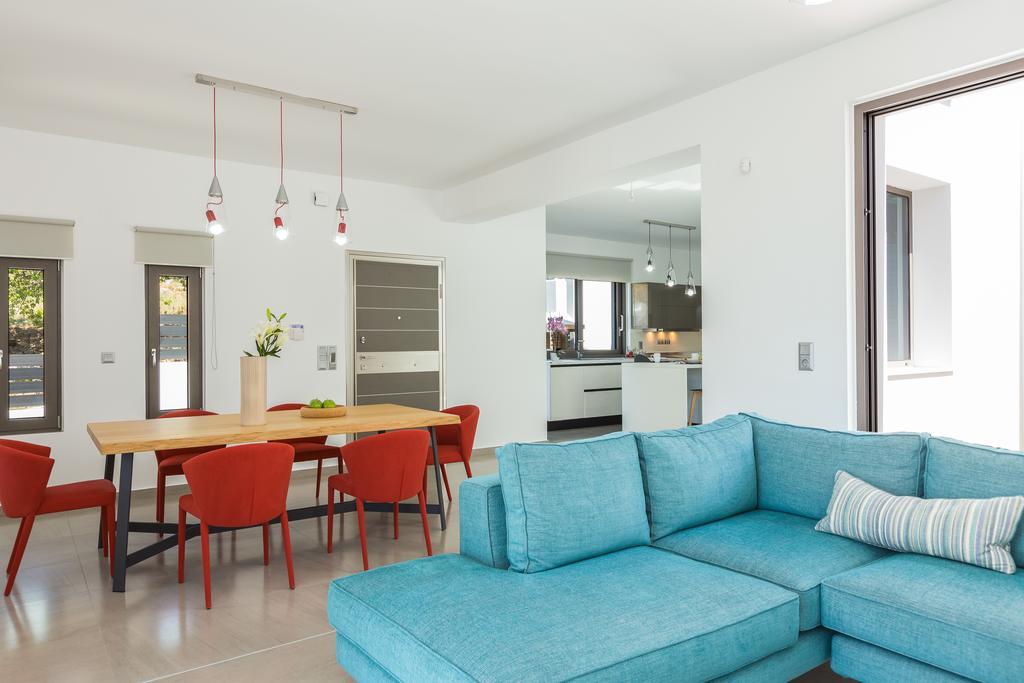 Eolia Iconic Villa, Walking Distance To The Beach, By Thinkvilla Pánormos 外观 照片