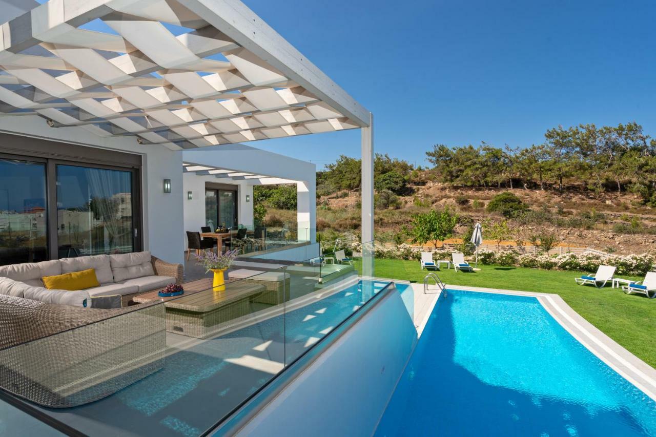 Eolia Iconic Villa, Walking Distance To The Beach, By Thinkvilla Pánormos 外观 照片