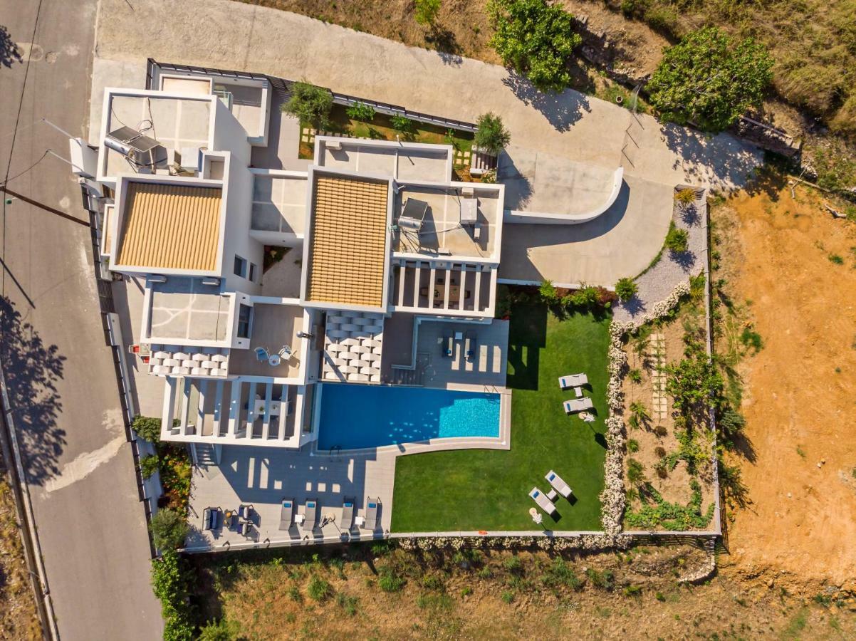 Eolia Iconic Villa, Walking Distance To The Beach, By Thinkvilla Pánormos 外观 照片