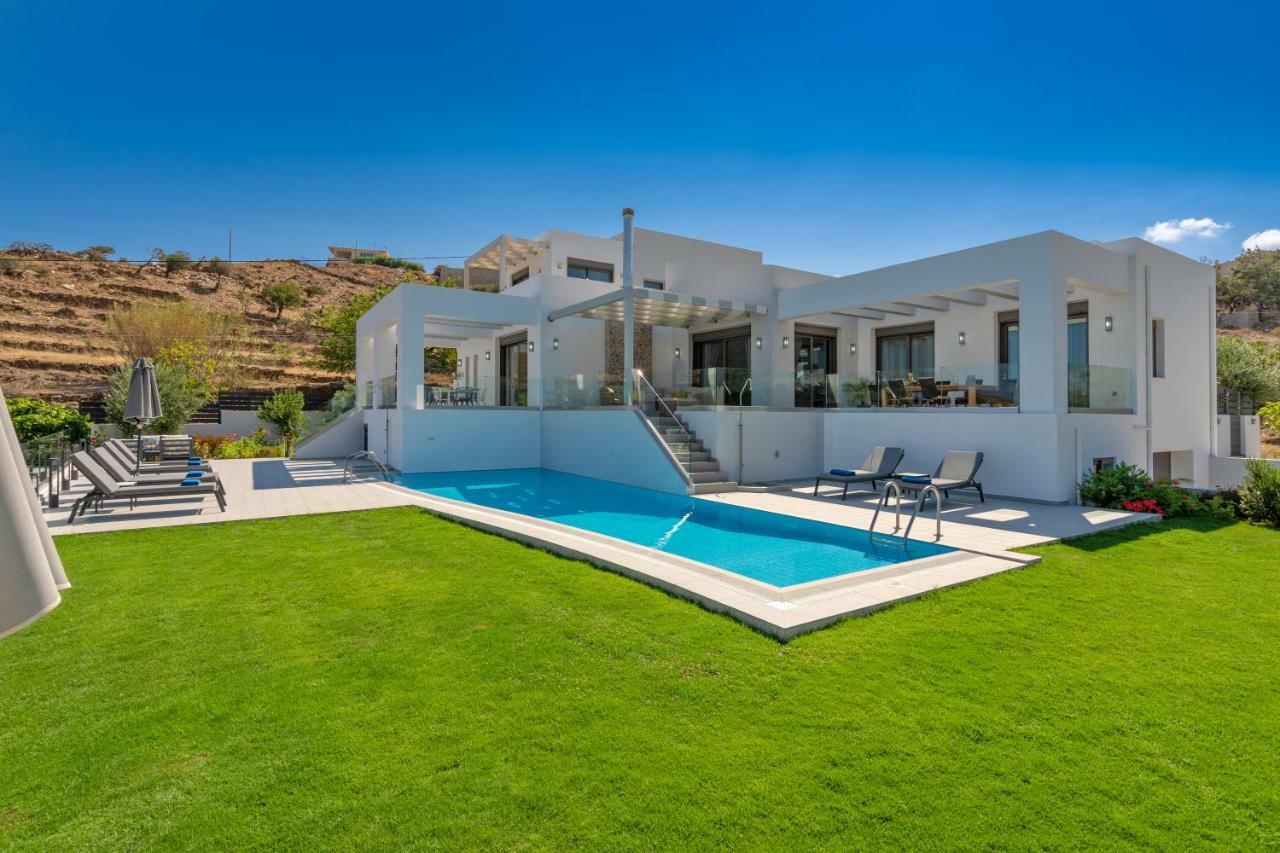 Eolia Iconic Villa, Walking Distance To The Beach, By Thinkvilla Pánormos 外观 照片